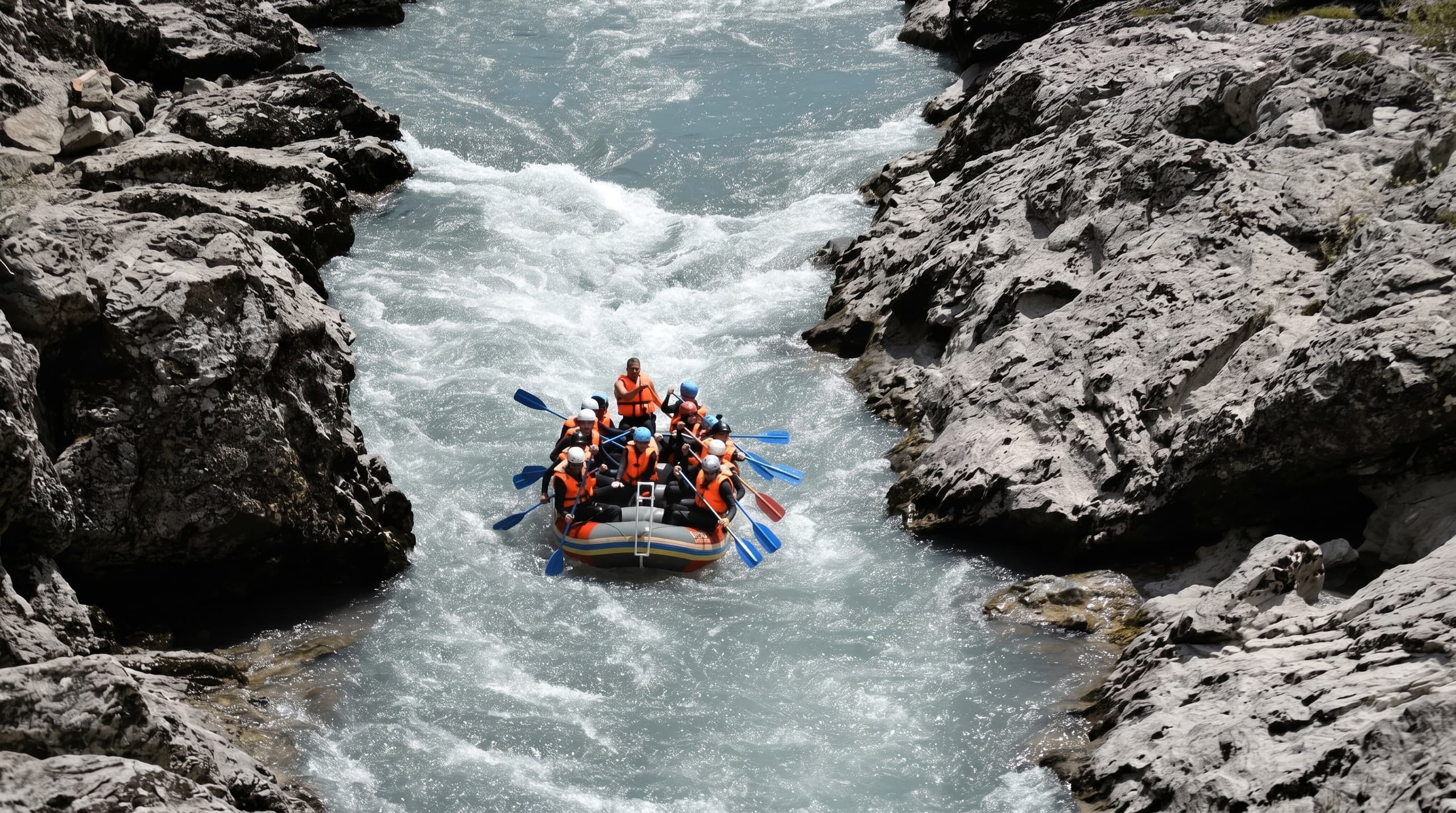 Сплав по реке